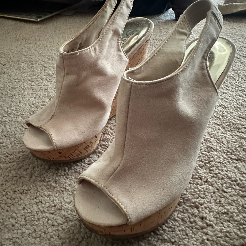 Carlos Santana Cream Wedge Sandals